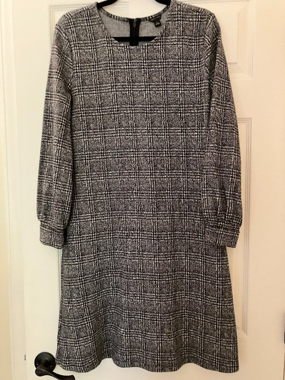 Ann Taylor Dress, Size M, Black/Cream Plaid